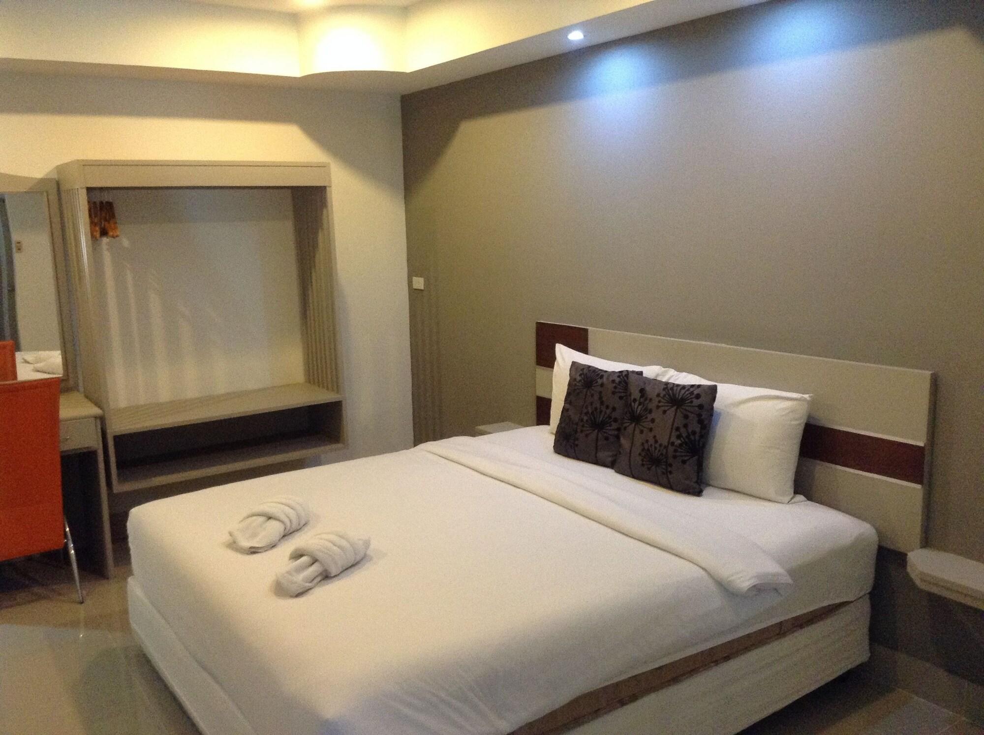 V Style Boutique Hotel Pattaya Ngoại thất bức ảnh