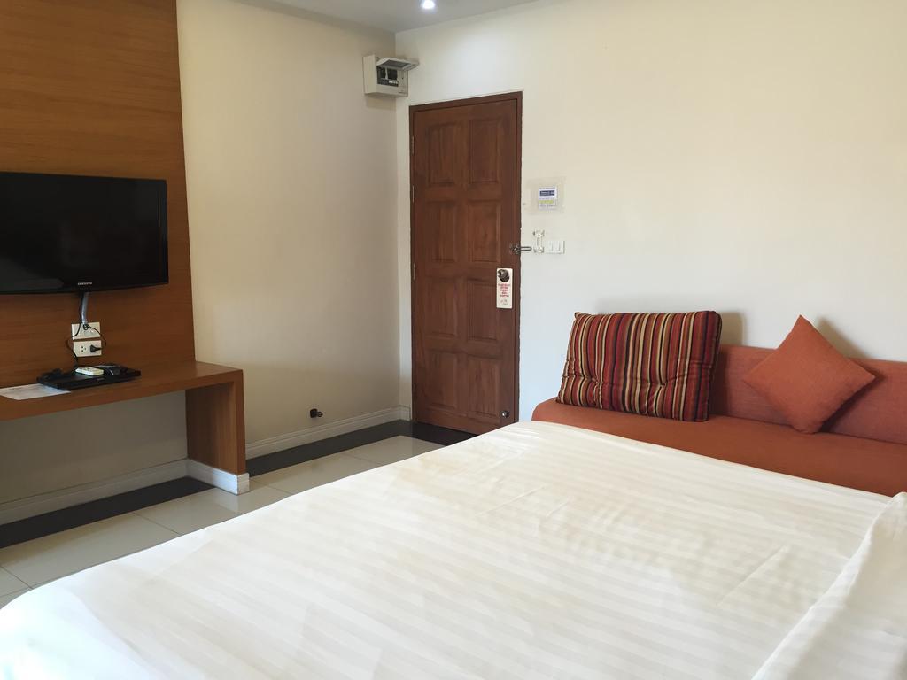 V Style Boutique Hotel Pattaya Ngoại thất bức ảnh