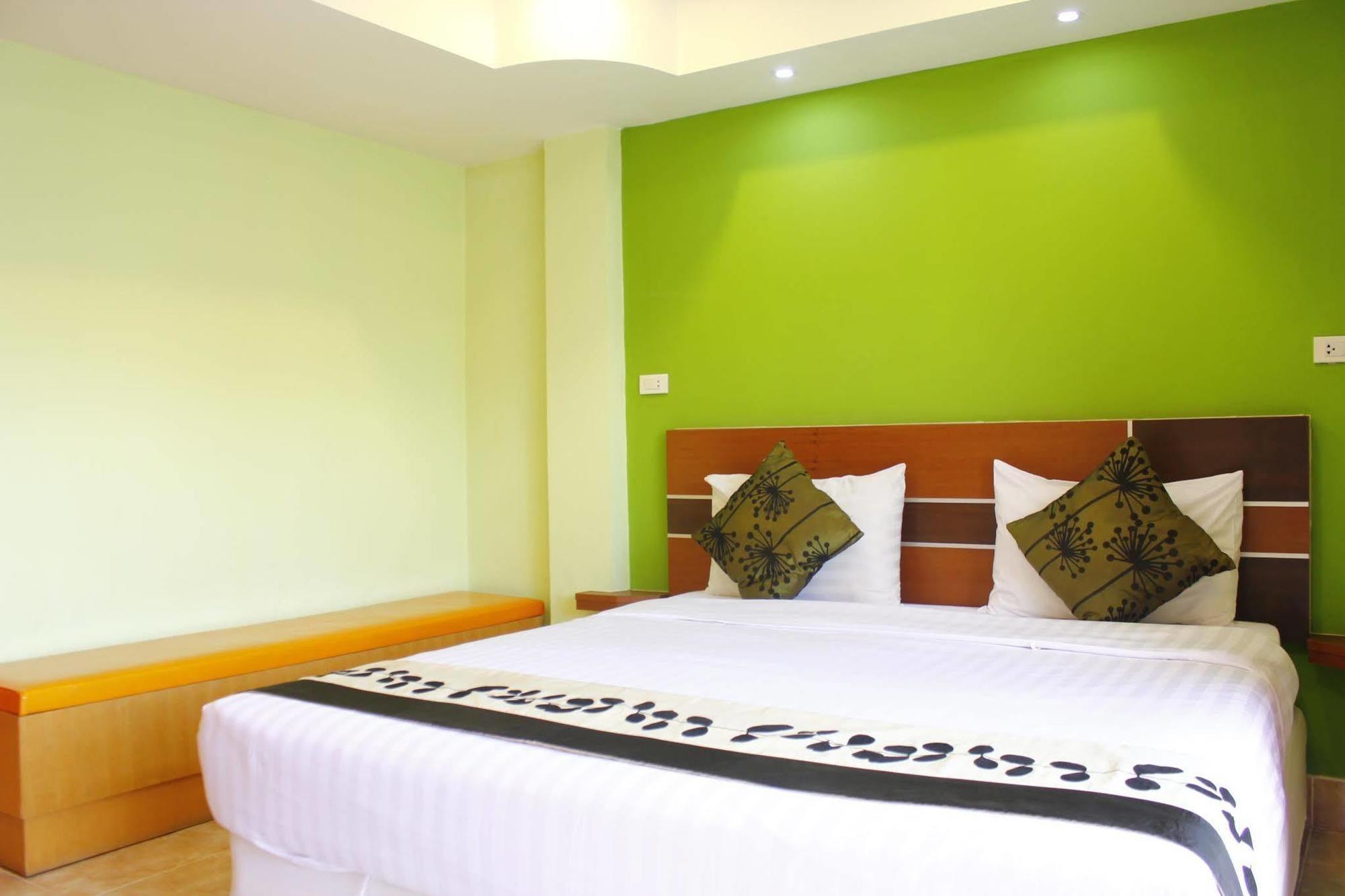 V Style Boutique Hotel Pattaya Ngoại thất bức ảnh